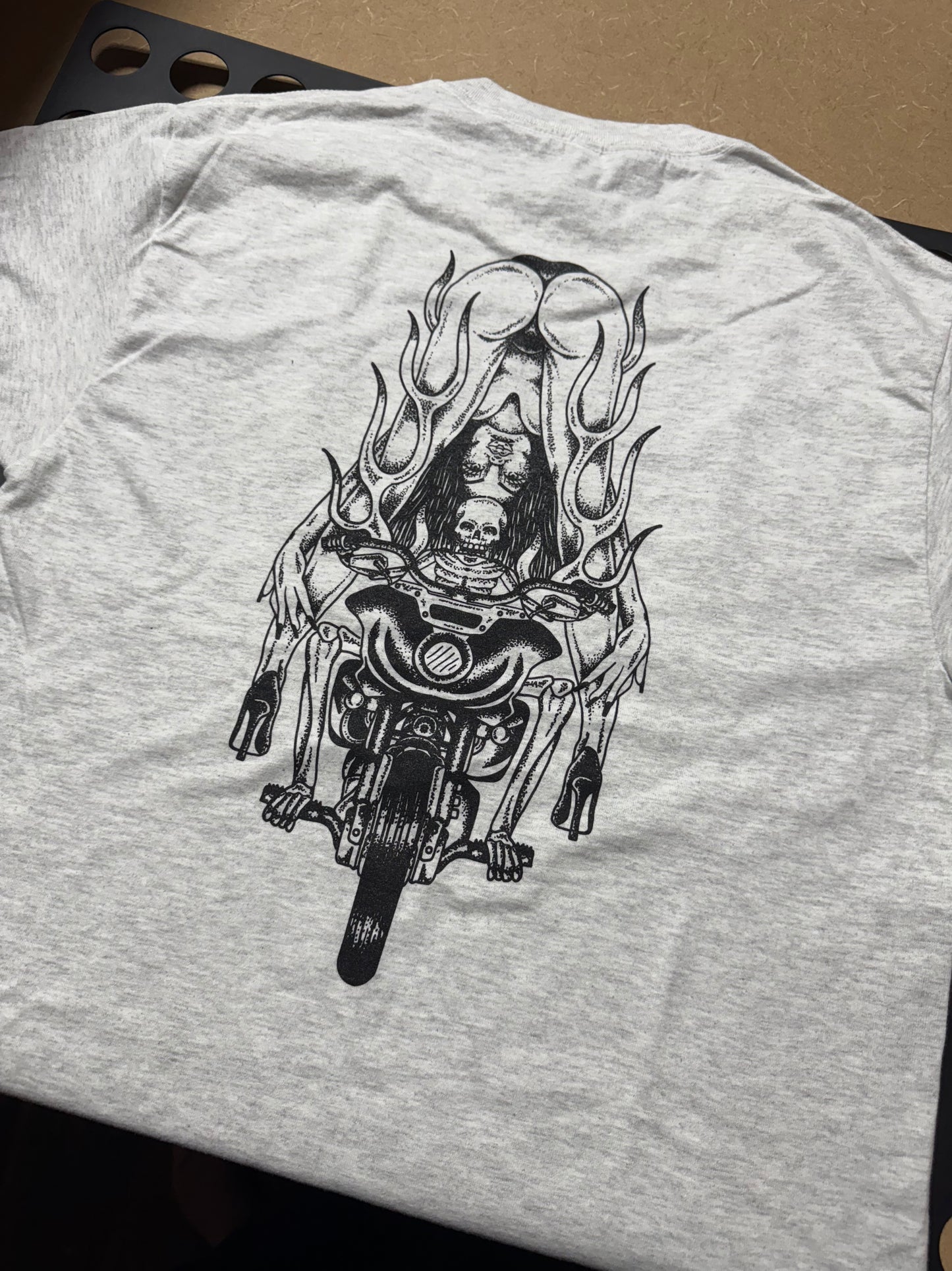 Men’s “Passin’ Thru” Tee