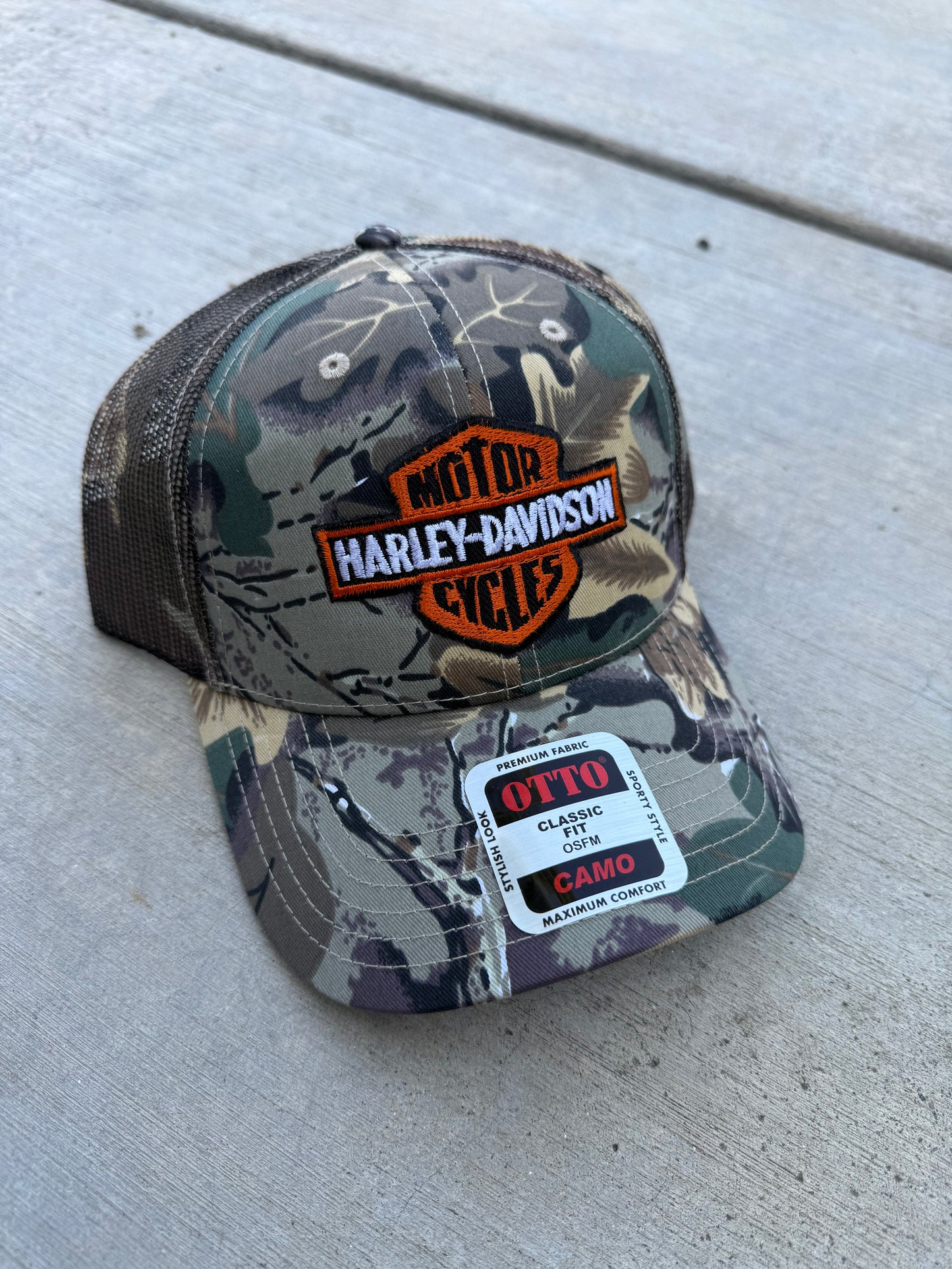 “Camo HD” Hat